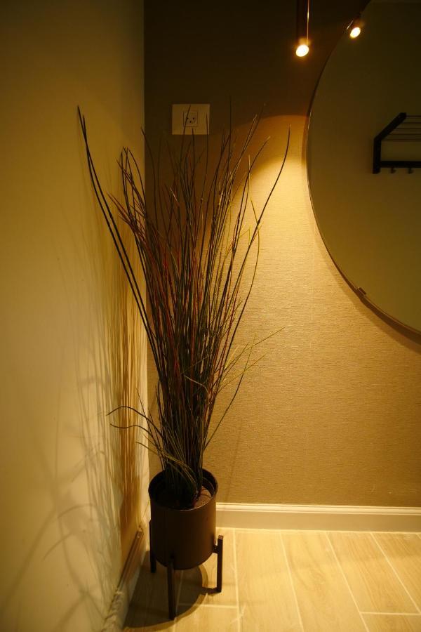 Exclusive Guest Room Bene Beraq Екстер'єр фото